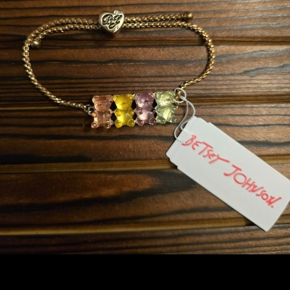 Betsey Johnson Gummy Bear Adjustable Bracelet! NWT! - Picture 11 of 11